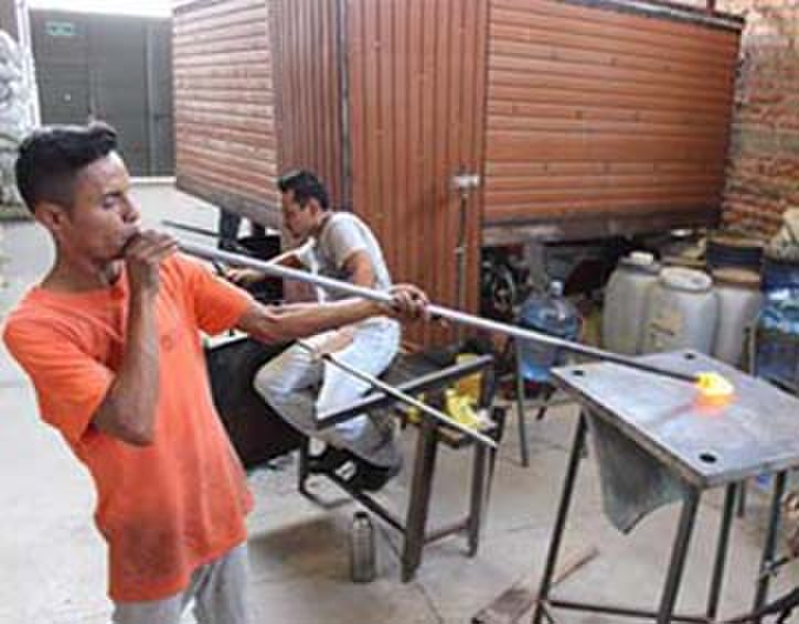 mexican glass blowing